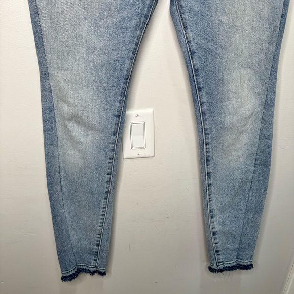 Levi's 510 Skinny Jeans Altered Fit Size 32 - Picture 11 of 11